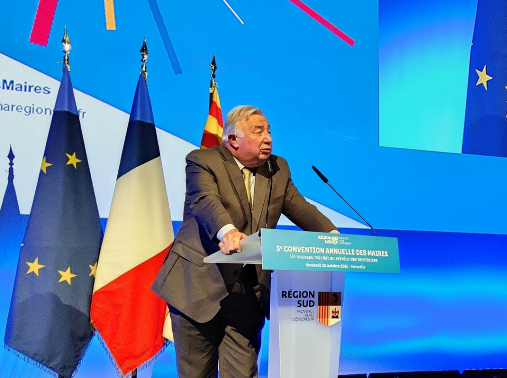 Pour Gérard Larcher: 