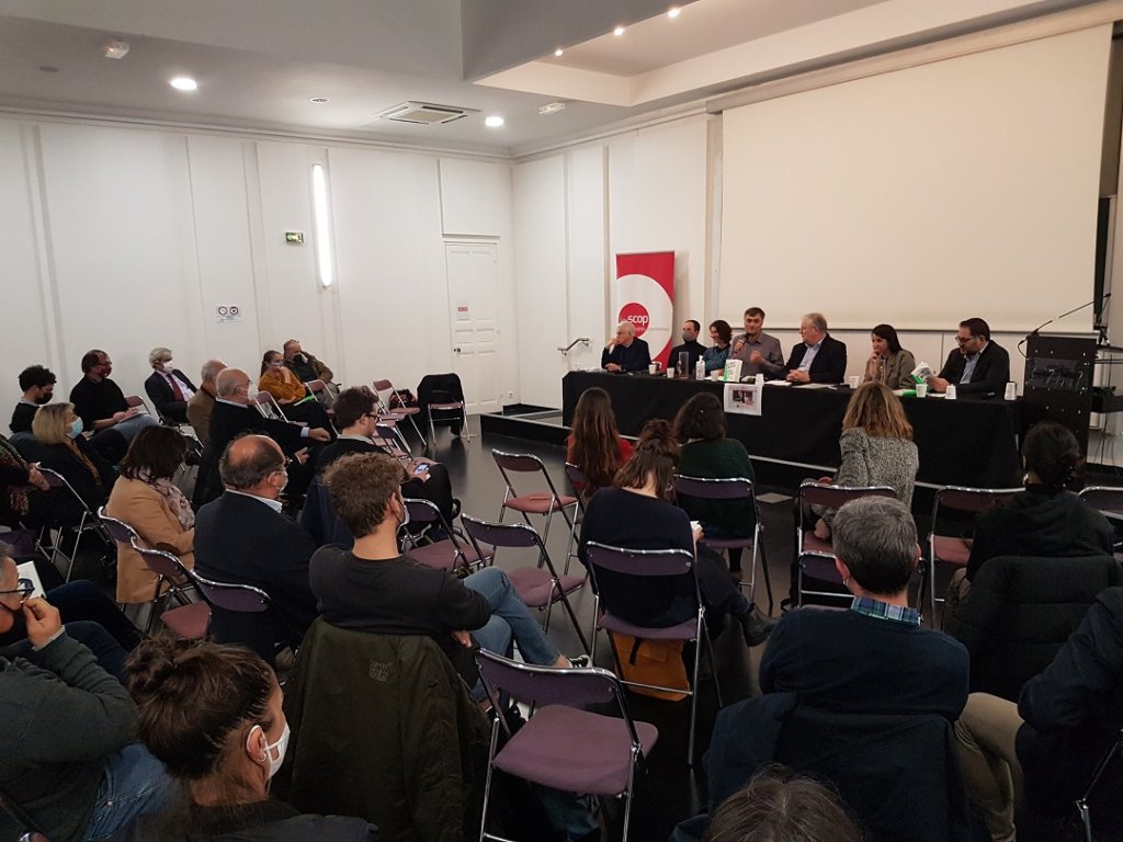 Présentation de l'ouvrage par les auteurs lors de sa parution le 16 février © DR Présentation de l'ouvrage par les auteurs lors de sa parution le 16 février © DR