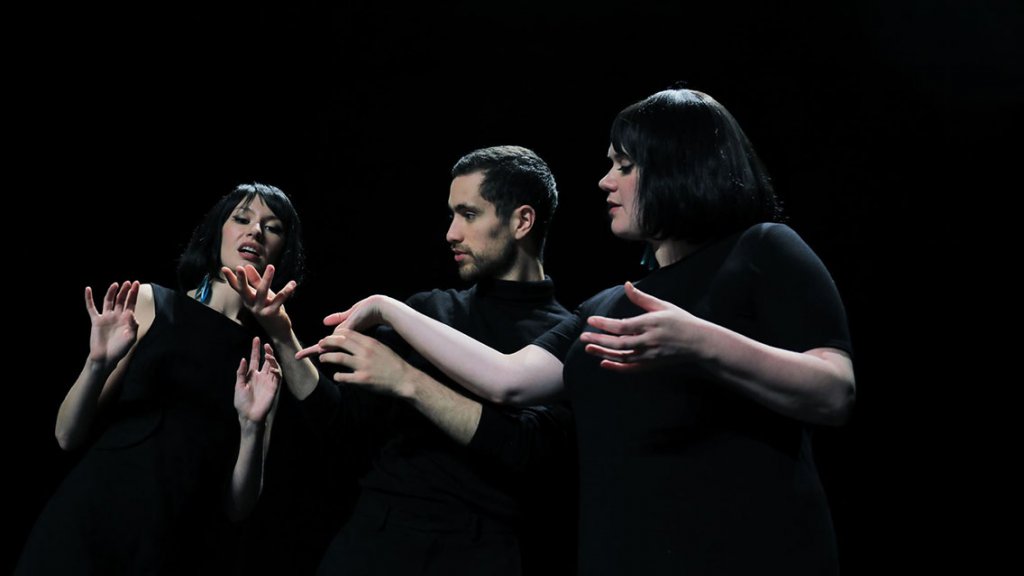 la compagnie "Les ombres des soirs" de Youssouf Abi-Ayad ©DR