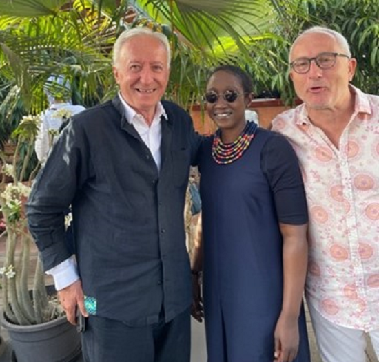 N’Gole Fall entourée de Yves Laplace et Antoine Viallet © AV