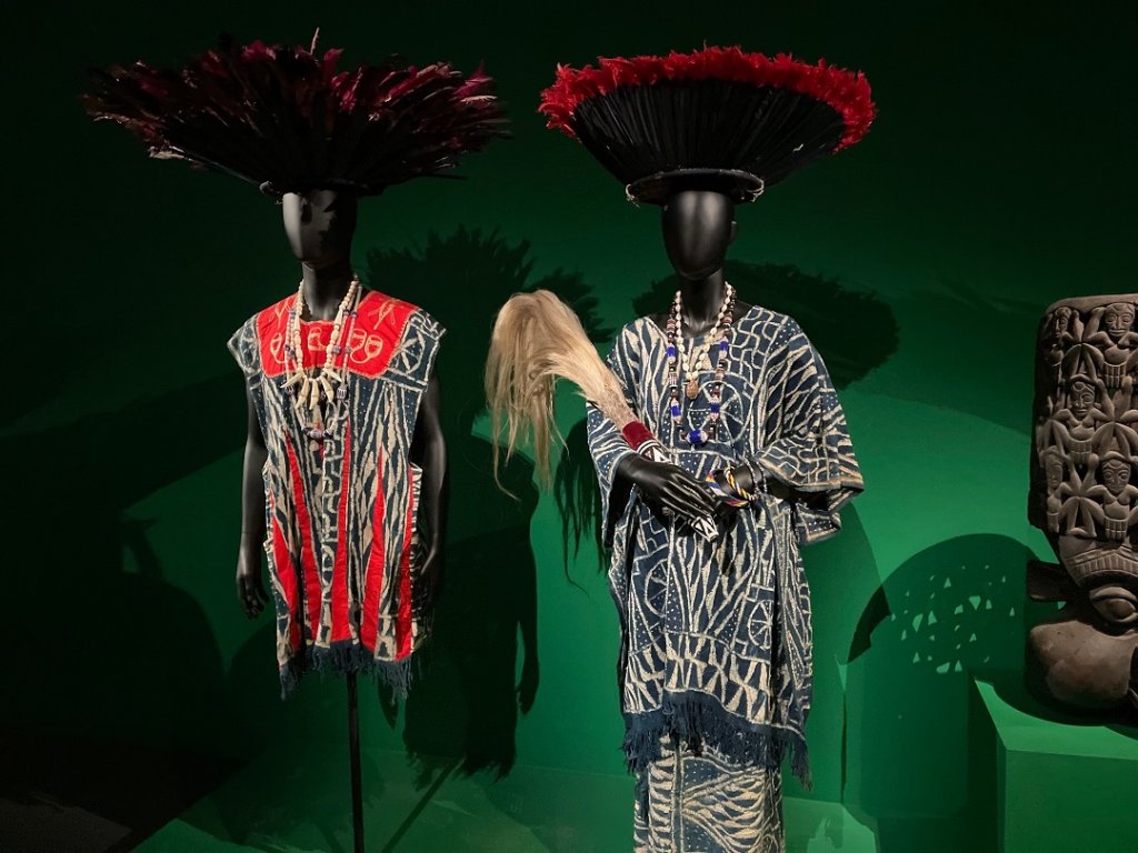 Costumes de funérailles (Photo A.V.)