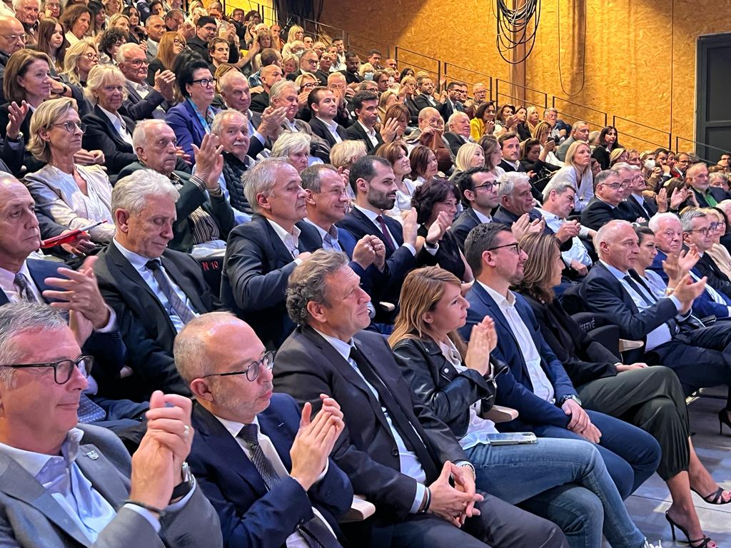 Un public venu en nombre pour le lancement de ce  mouvement 100% régional (Photo Joël Barcy)