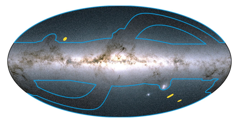 Emplacement des champs sur le ciel qui seront couverts par les relevés large (bleu) et profond (jaune) d'Euclide. Le ciel est représenté dans le système de coordonnées galactiques, la bande horizontale brillante correspondant au plan de notre galaxie. © ESA/Gaia/DPAC; Euclid Consortium. Acknowledgment: Euclid Consortium Survey Group.