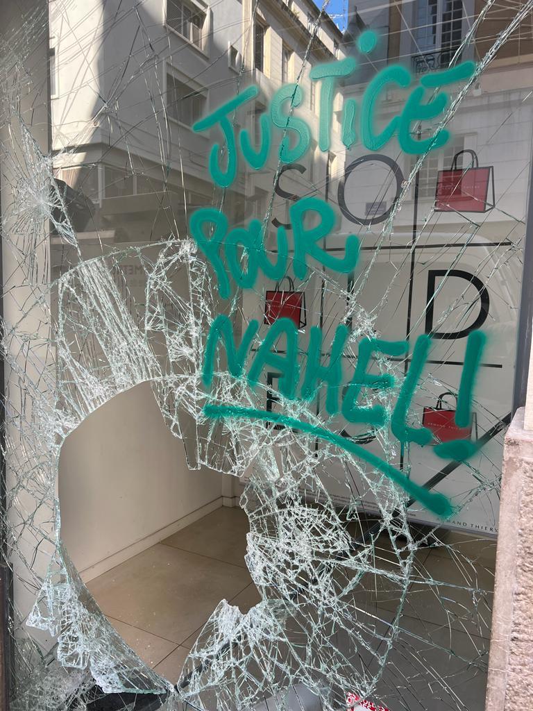 Nuit de violence à Marseille