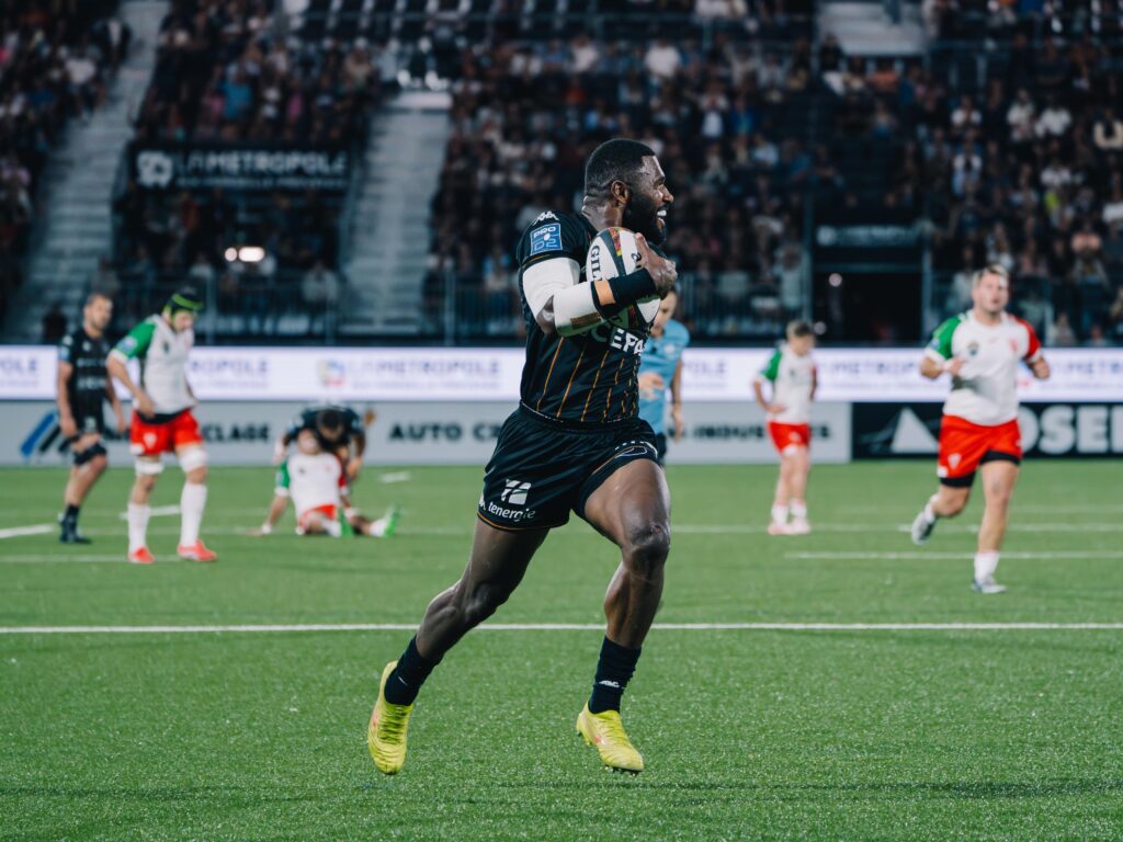Avec Setareki Bituniyata en fer de lance, Provence Rugby a montré un visage séduisant vendredi soir à Maurice-David face à des biarrots bien faibles. © Provence-Rugby