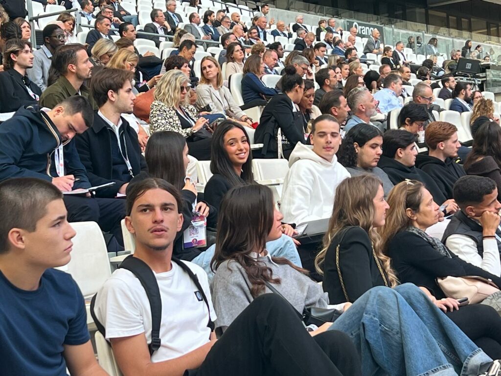 Cette 25e édition du forum des entrepreneurs a voulu se concentrer sur la jeunesse, ses difficultés mais aussi et surtout ses projets et ses réussites © Joël Barcy