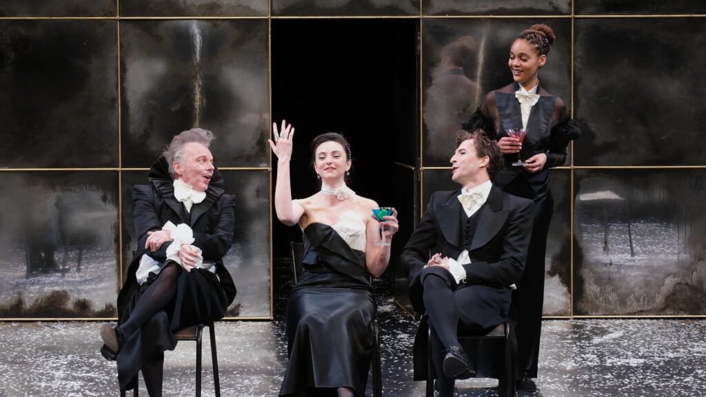 Destimed Celimene entouree de ses courtisans et de Eliante Photo Ephrem Koering