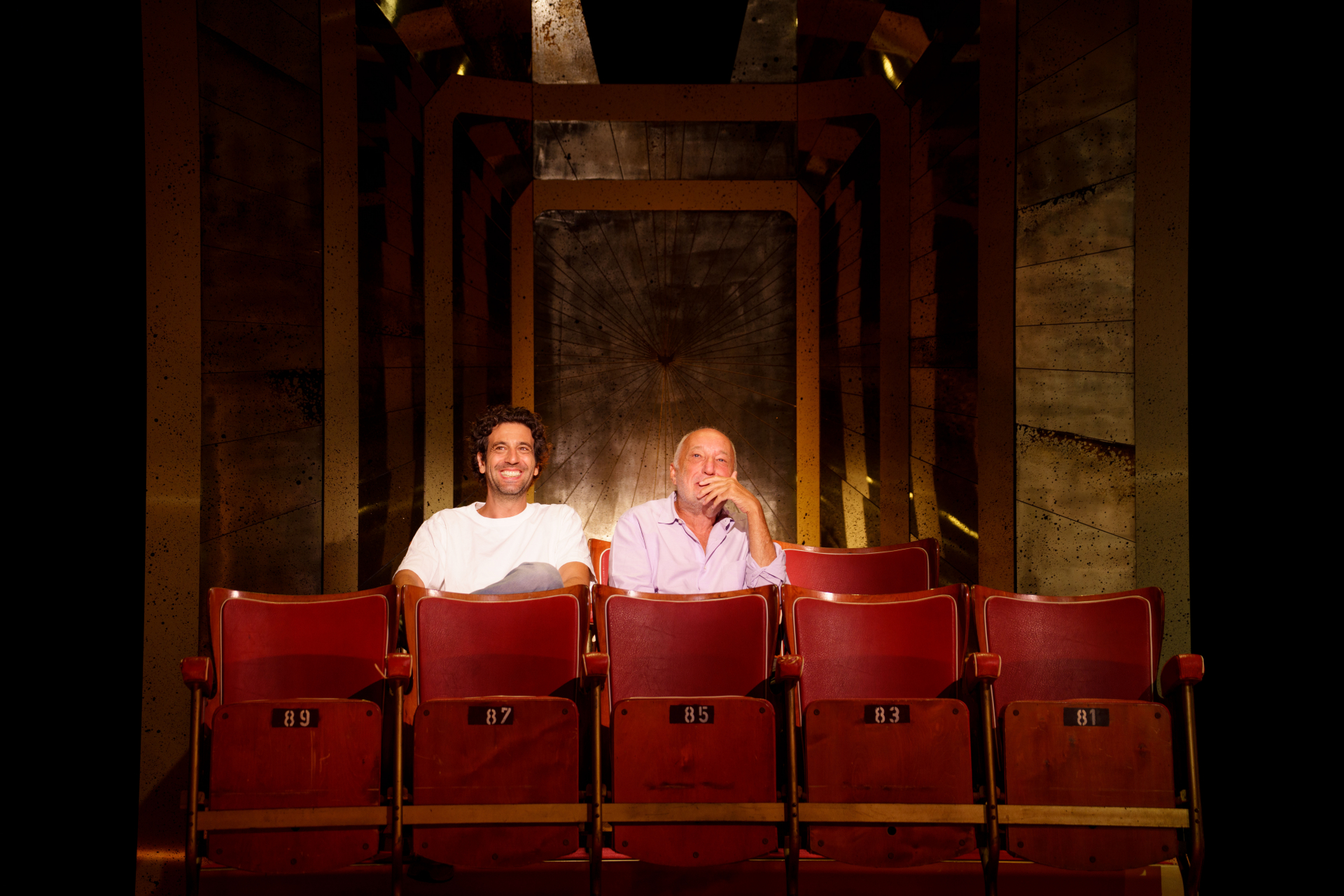 François Berléand et Max Boublil dans « L’expérience théâtrale » (Photo Bertrand Exertier)
