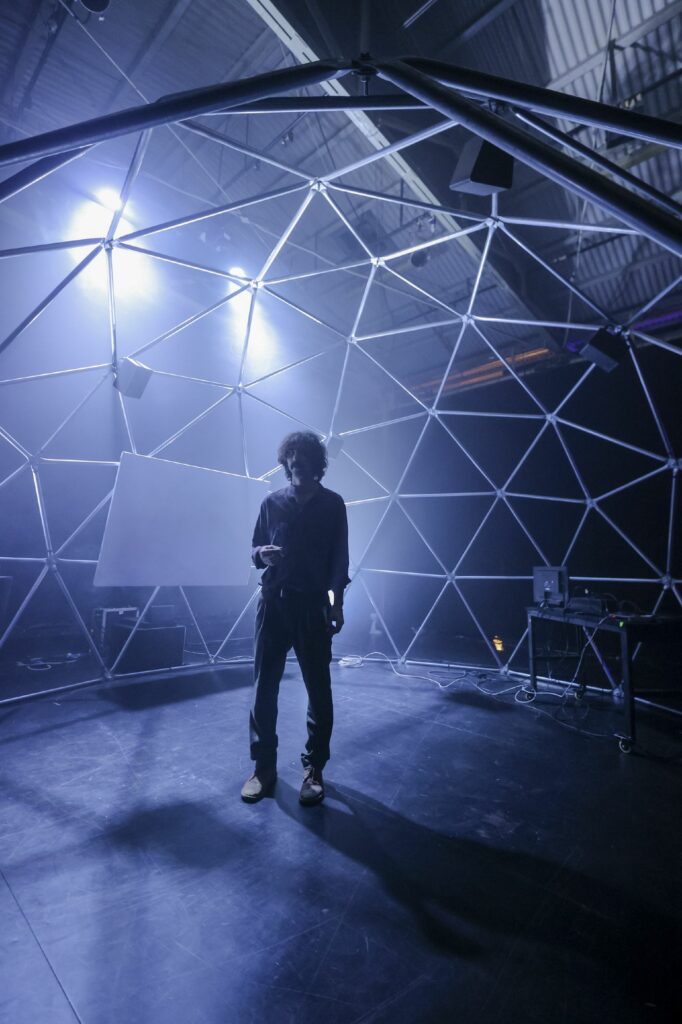 Destimed BIENNALEAIX2026 UnaLunghissimaOmbra AndreaLaszloDeSimone©Giovanni Canitano2