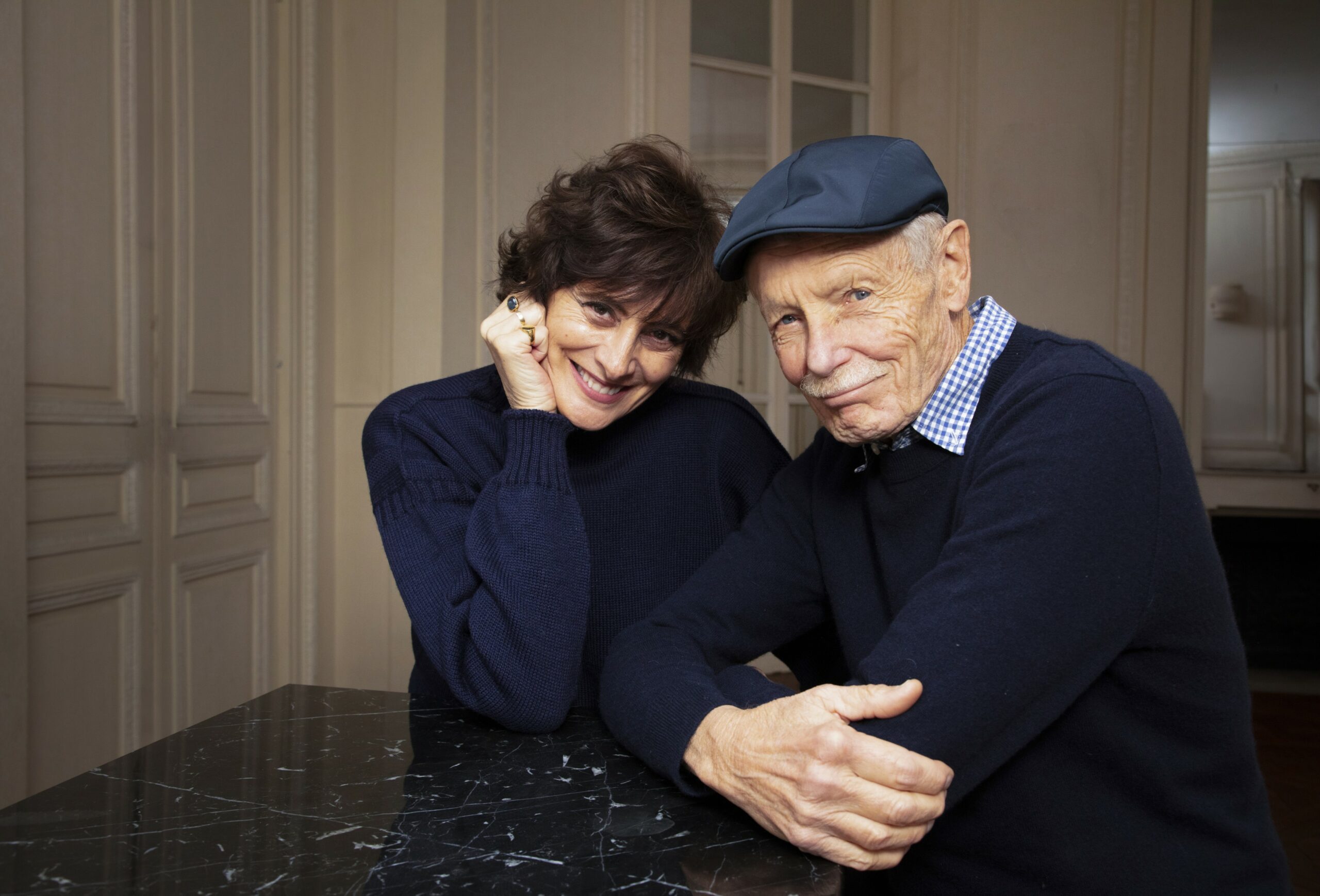 Inès de la Fressange et Erri De Luca (Photo Francesca Mantovani/Gallimard)