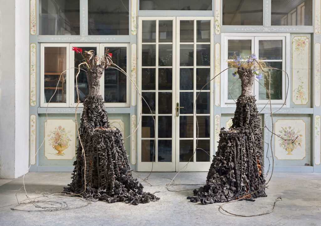 Destimed BIENNALE AIX 2026 sisters flame and floam 2024©ChiaraCamoni